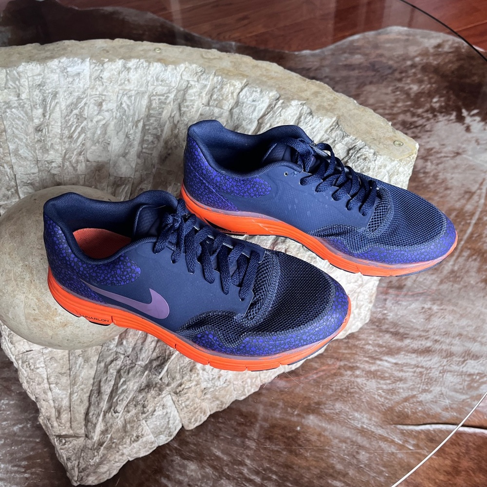 Nike Air Lunar Safari Sneakers